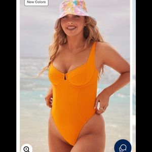 Underwire one piece bathing suit